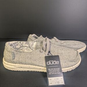 Hey Dude Men's Light Gray Slip-Ons